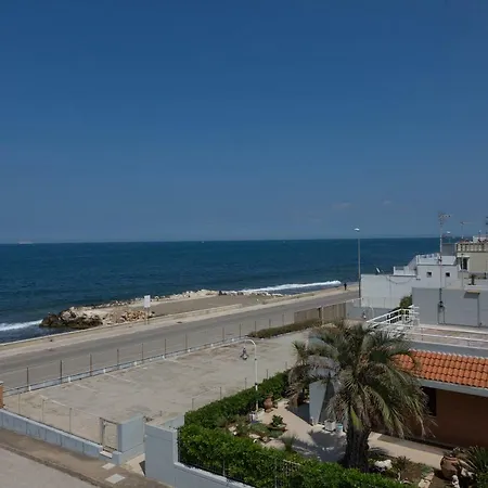 Italy Vista Mare Santo Spirito * Bari